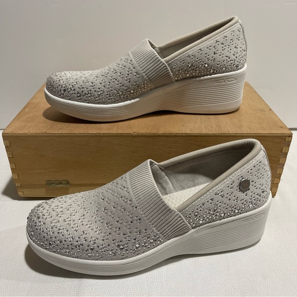 Skechers Martha Stewart Pier Lite Reflection Slip-on Women's Size 8 Sparkly Gray - Picture 2 of 8
